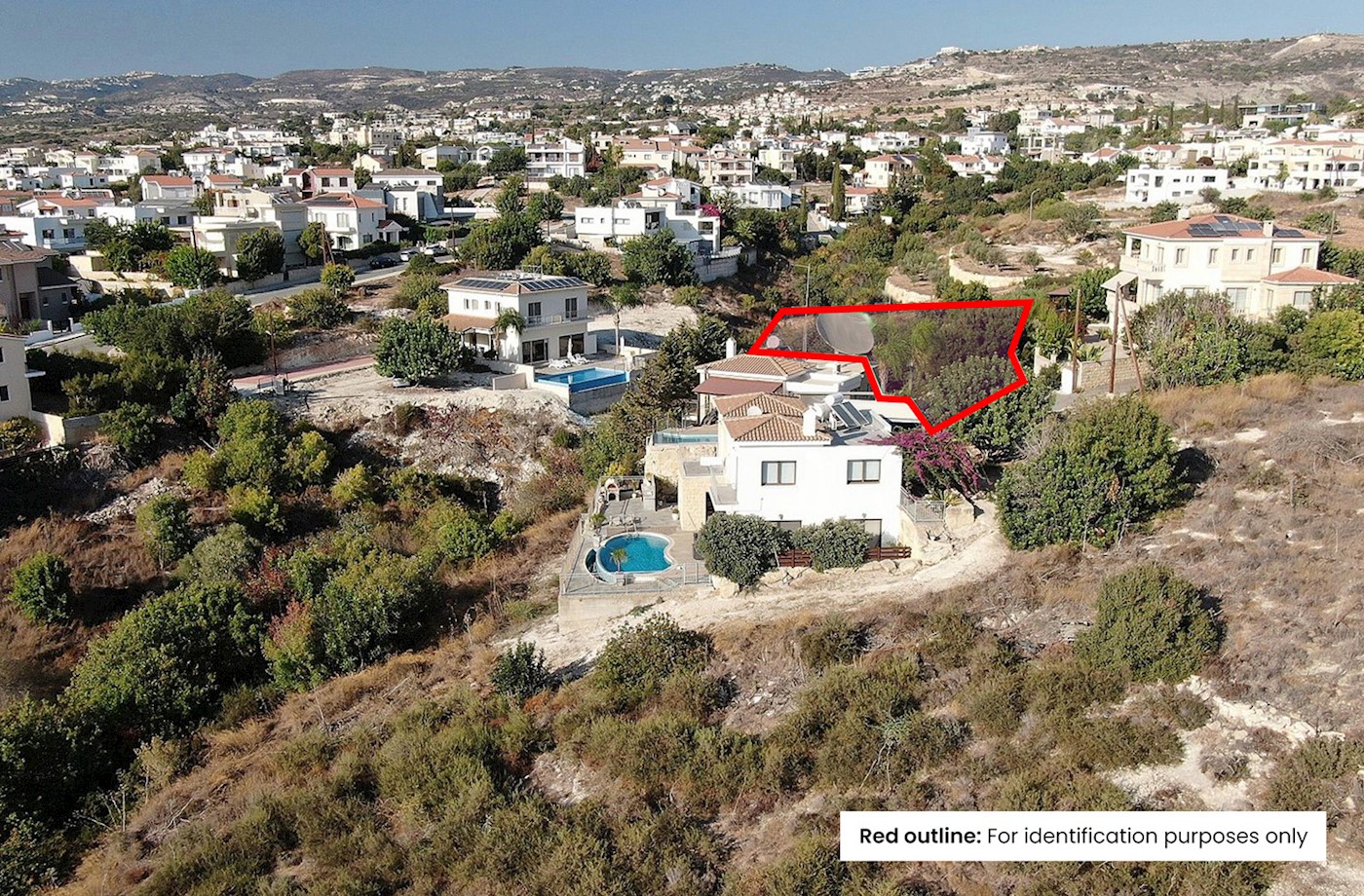 Residential Land in Konia, Paphos 1/3