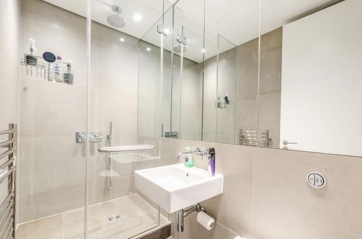 Gosfield Street, London, W1W