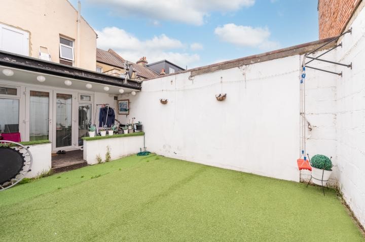 Ashbourne Road, Mitcham, Surrey, CR4