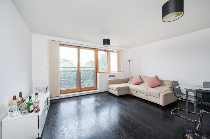 94 Roundwood Court, Meath Crescent, London, E2