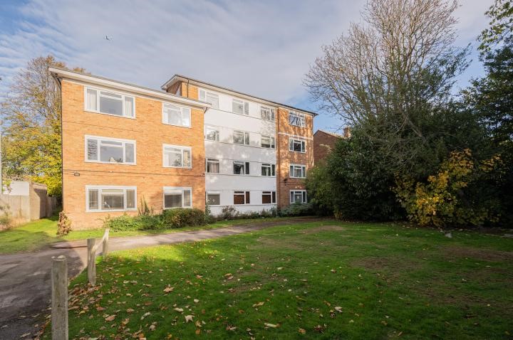 Brighton Court, West Hill, London, SW15