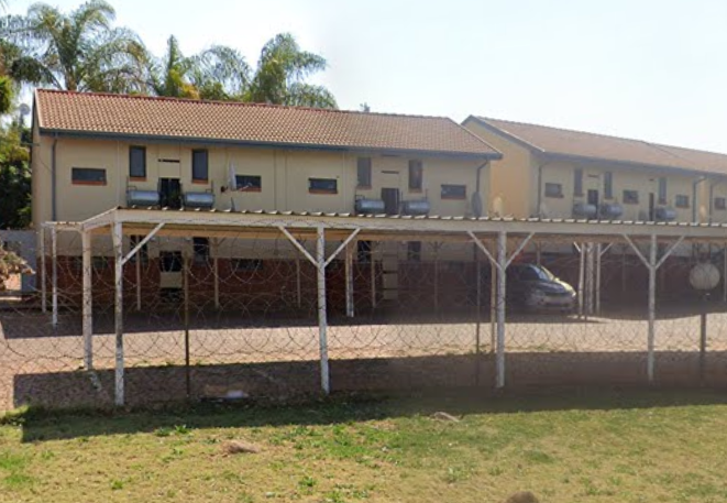 Unit 47, Student Rooms, 563 Tom Claridge Avenue, Philip Nel Park, Gauteng, South Africa 1/7