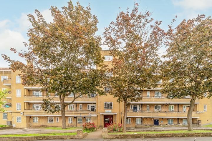 20 Kinsey House, Kingswood Estate, London, SE21 1/2