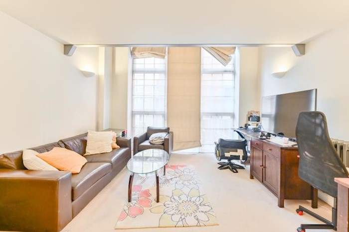 Great Hall, Kingsway Square, Battersea Park Road, London, SW11, United Kingdom