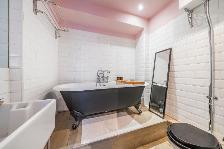 Lillie Road, London, SW6