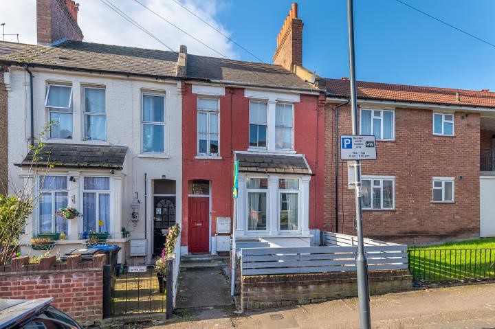 141a Rucklidge Avenue, London, NW10 4QB 1/8