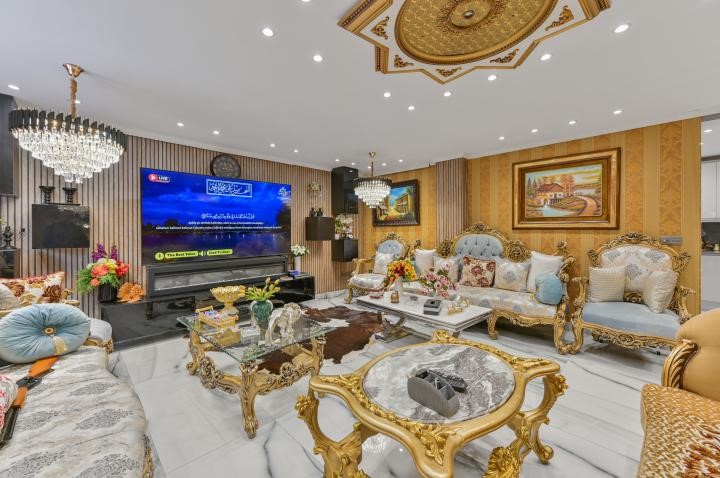 1 Cherry Garth, Brentford, TW8