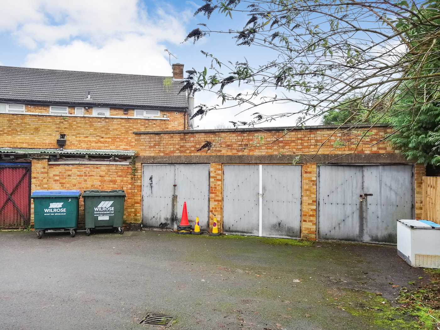 10-16 Anslow Place, Slough, SL1 6EA