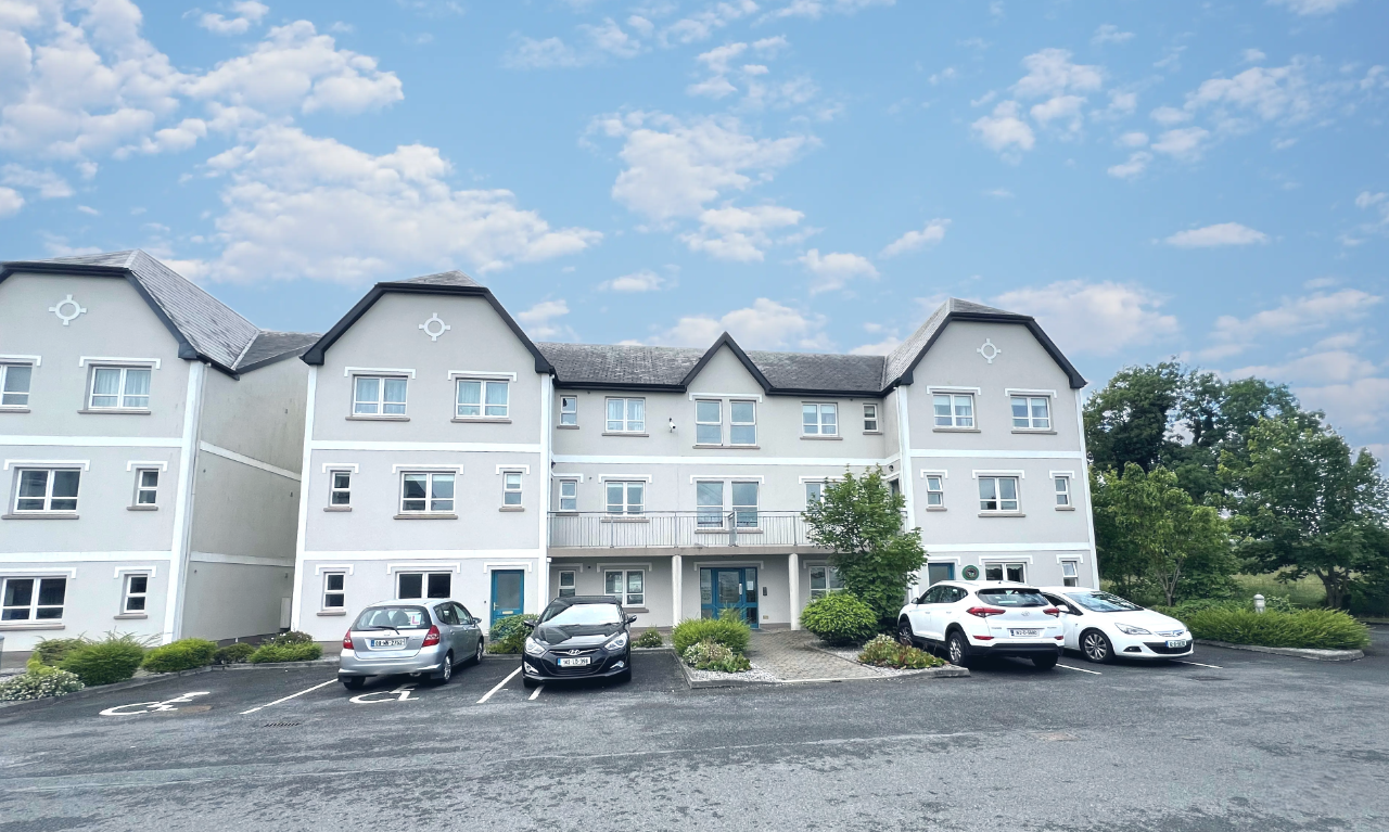 Apartment 23, Block D, Hawthorn Crescent, Carrick on Shannon, Co. Roscommon, N41 ER85 1/4