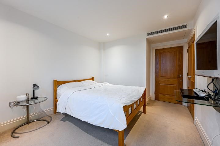 Harbour Reach, The Boulevard, Imperial Wharf, London, SW6