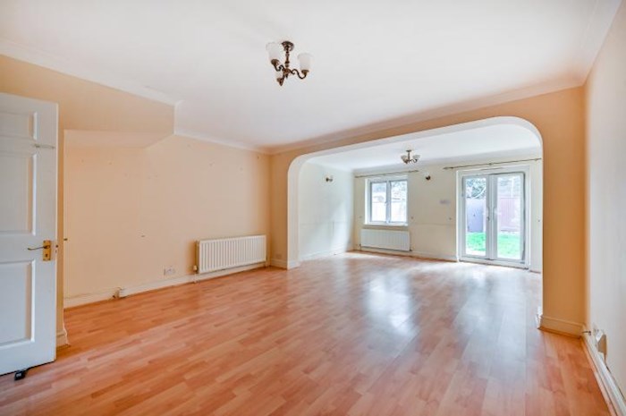 Shelburne Drive, Hounslow, Middlesex, TW4, United Kingdom