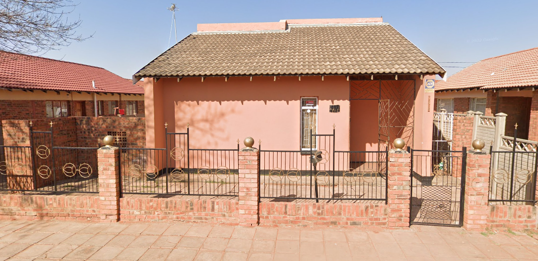 407 Abe Masisi Street Ipeleng Galeshewe Northe Bidx1