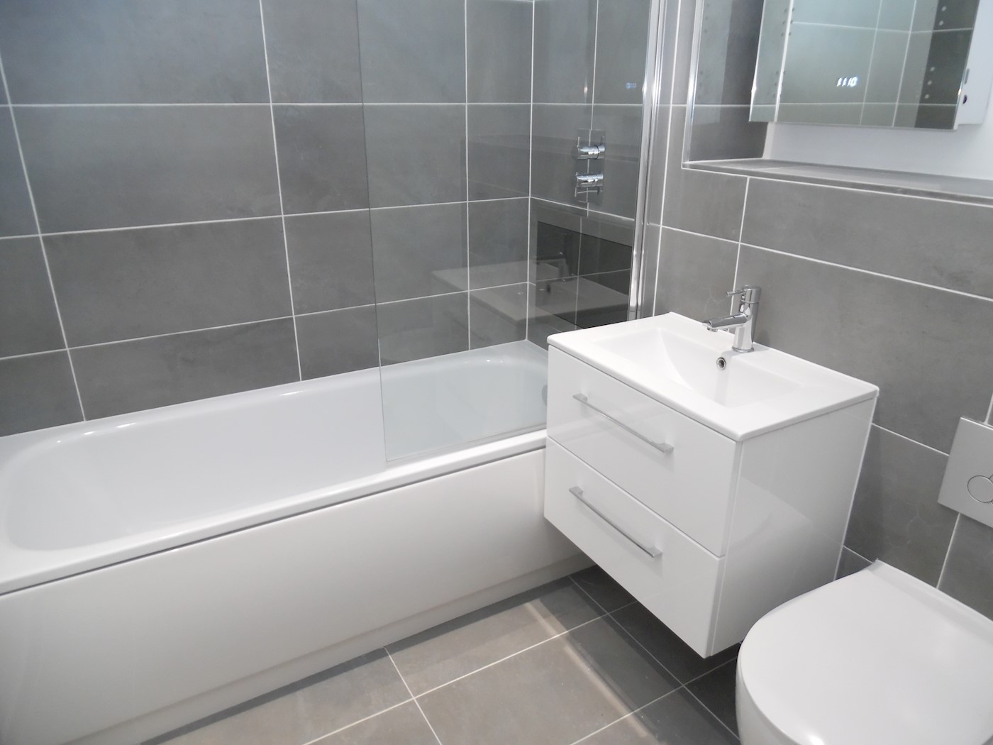 Flat B301, Royal Crescent Apartments, 1 Royal Crescent Road, Southampton, SO14 3AD