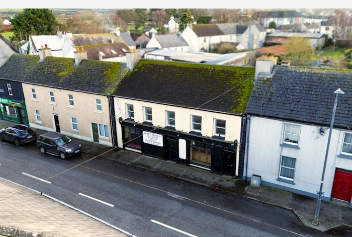 Property known as The Midland Bar, Main Street, Kilcormac, Co. Offaly, Ιρλανδία