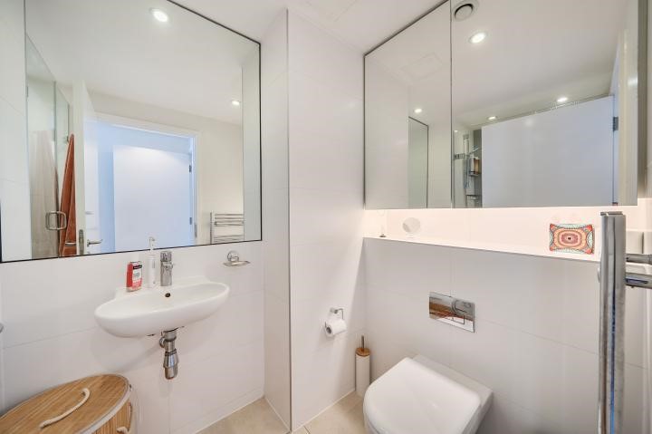 The Strata, 8 Walworth Road, London, SE1