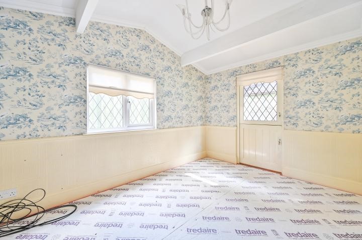 26 Credon Road, London, SE16