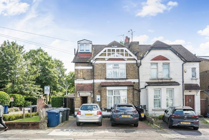 Lichfield Grove, London, N3, United Kingdom