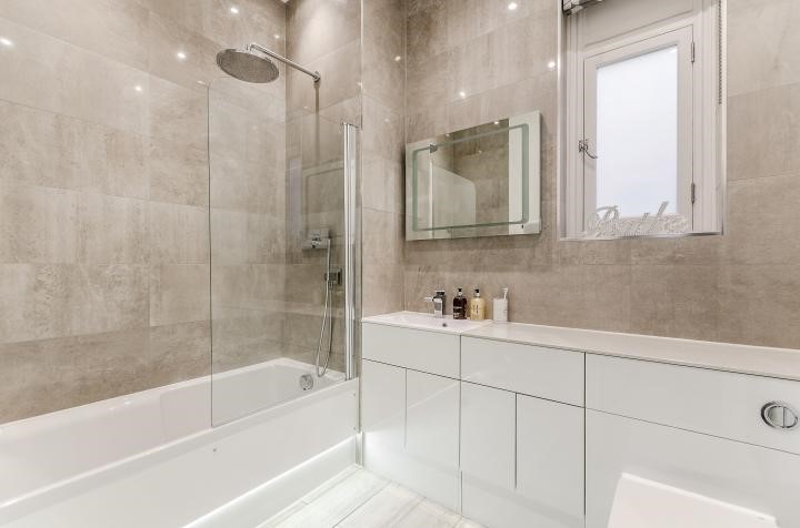  Wetherby Mansions, Earls Court Square, London, SW5