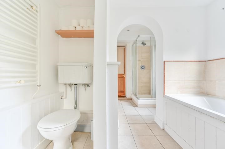 69A Comyn Road, London, SW11