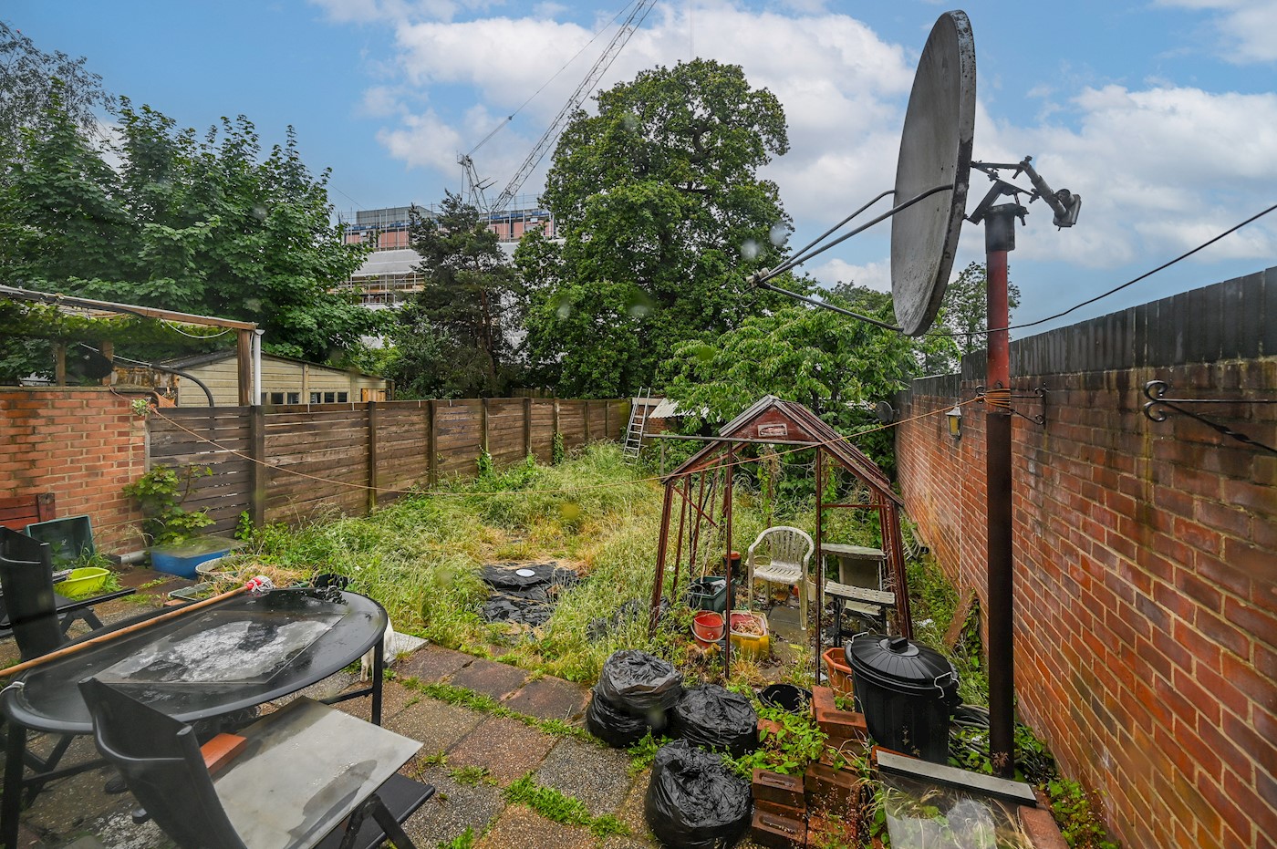 Iveagh Avenue, London, NW10