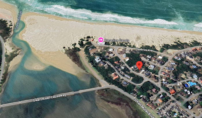 Paradise Beach, Jeffreys Bay, Sudáfrica
