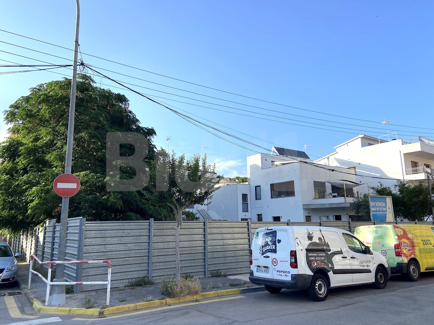 Calle Amadeu Vives, Tordera, Barcelona 1/7