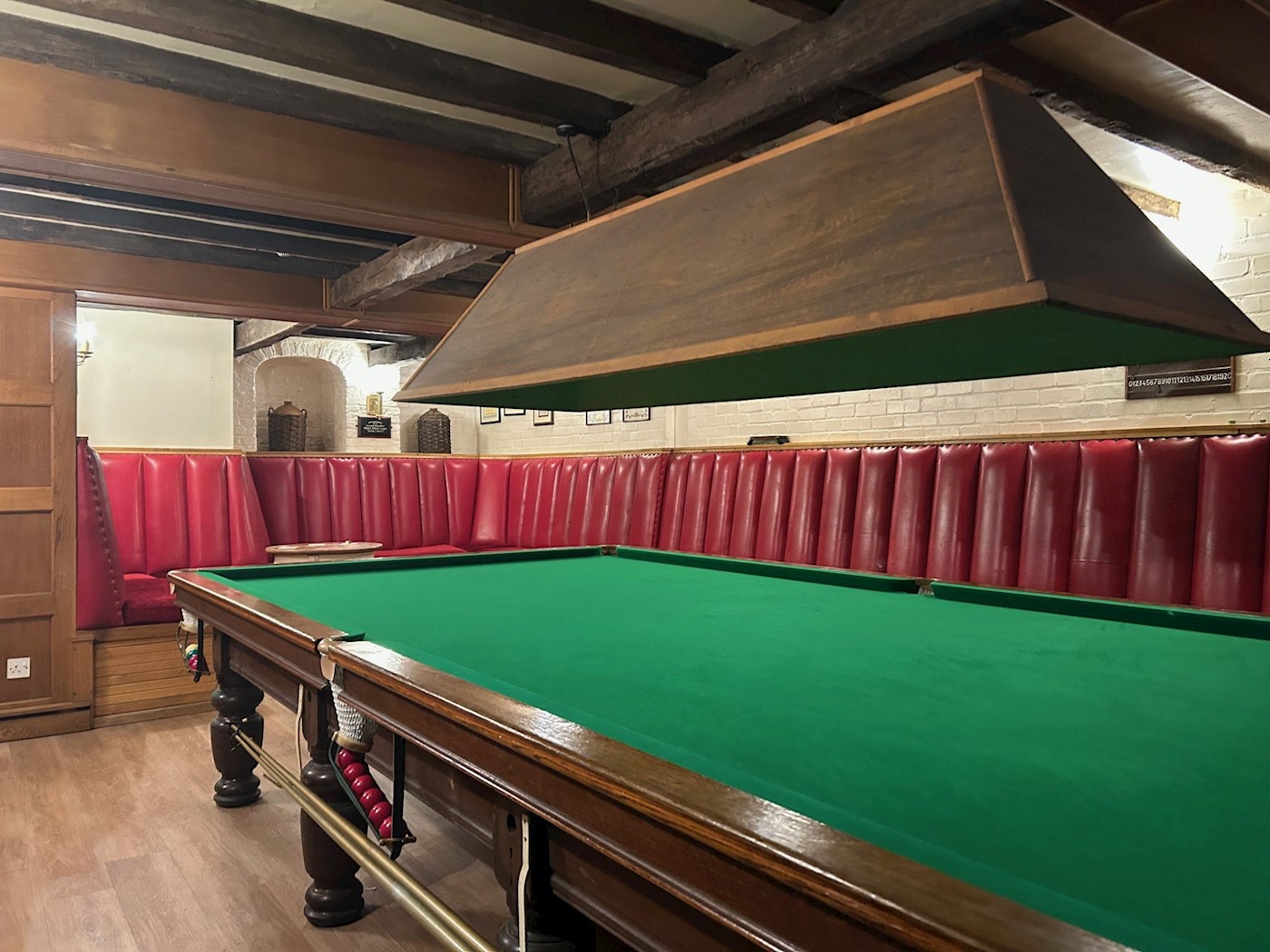 Bell & Spa Hotel, 46 Market Place, Driffield, YO25 6AN