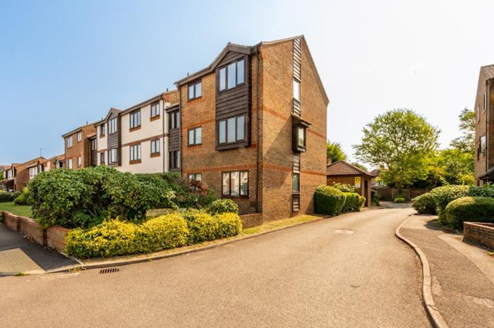 Marchside Close, Heston, London, TW5, United Kingdom