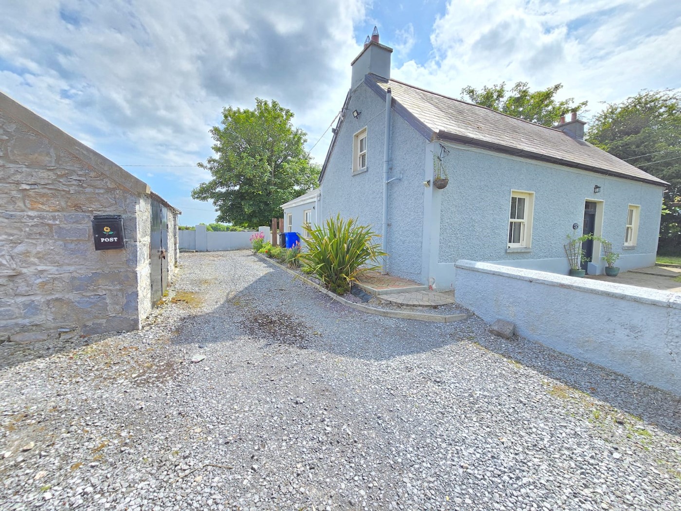 Wild Rose Cottage, Faus, Croghan image 4