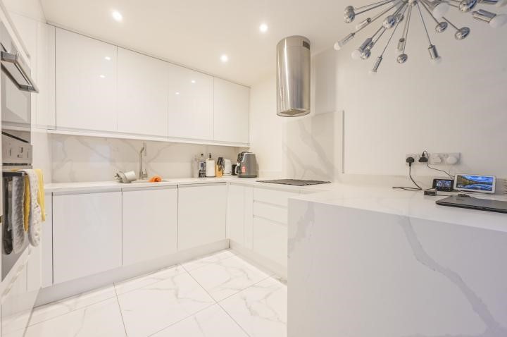 Fishguard Way, London, E16