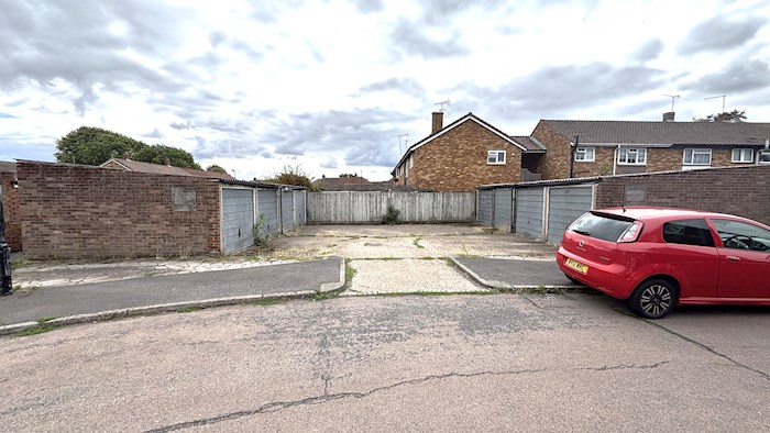 Garages at Wordsworth Road (Site 1), Slough SL2 2NT, United Kingdom