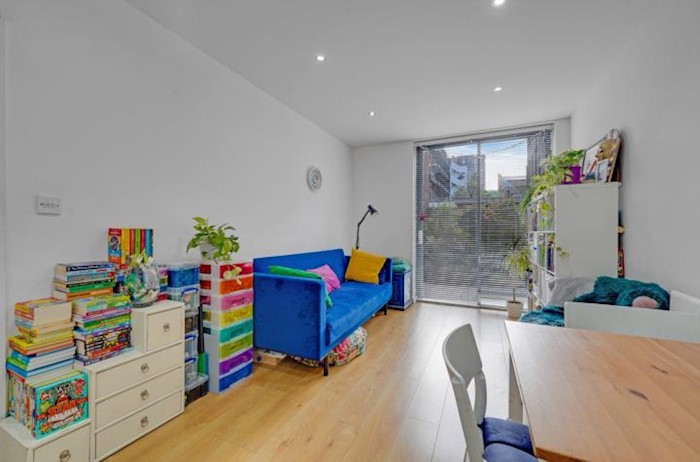 Carillon Court, 41 Greatorex Street, London, E1, United Kingdom