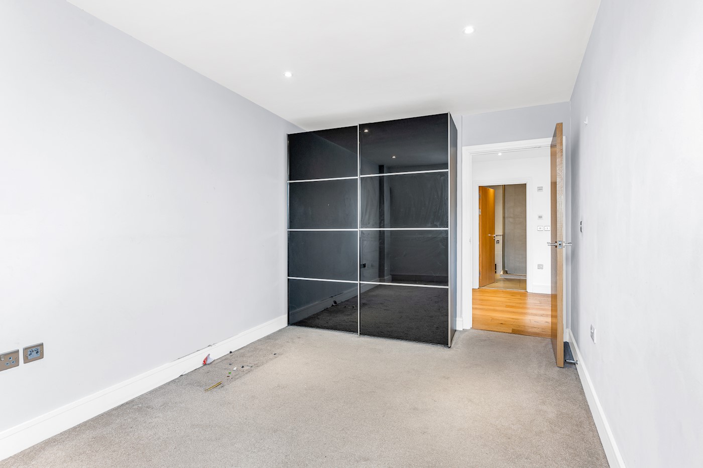 1 Market Court, Railway Street, Hertford, SG14 1BA