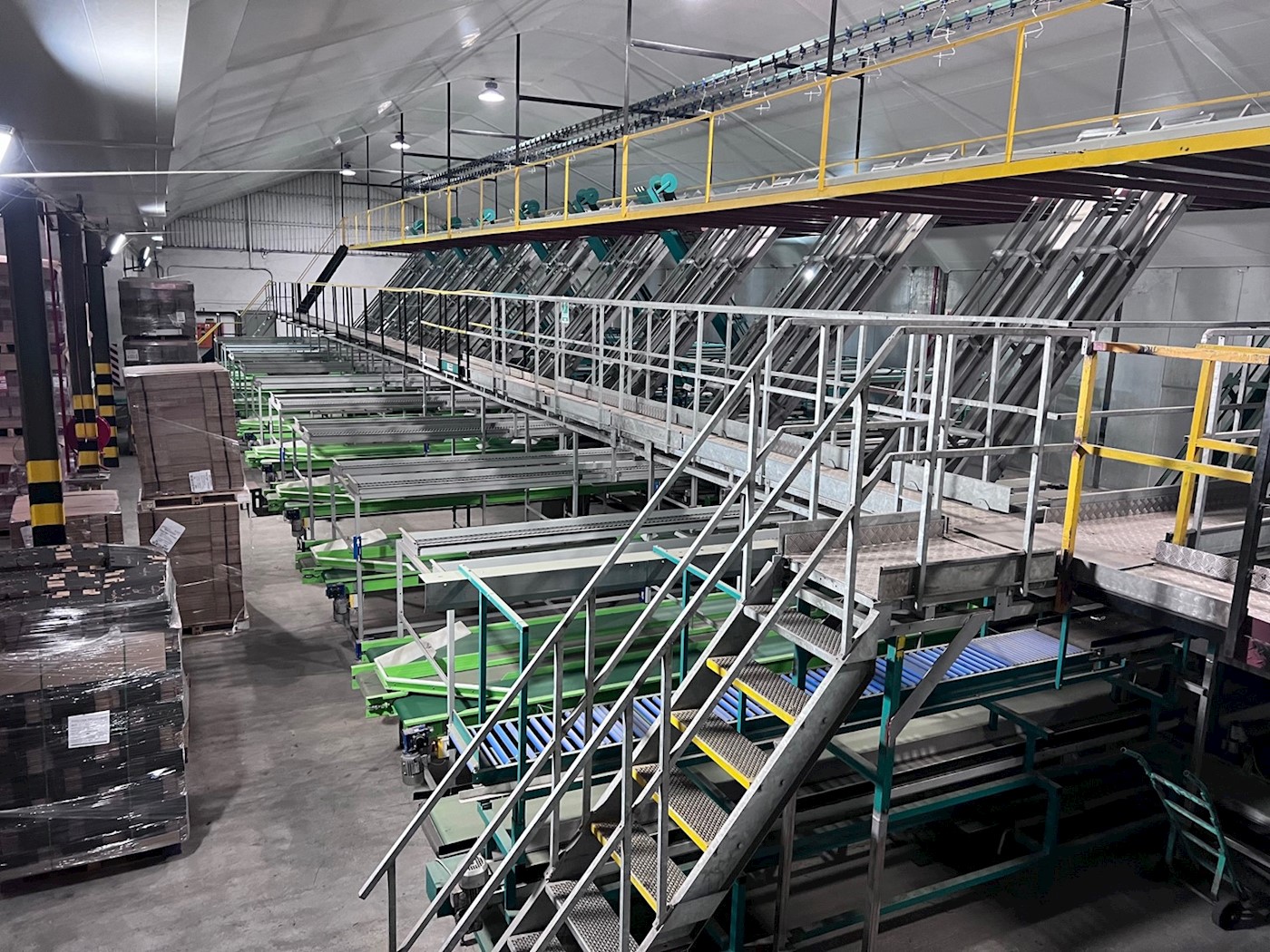 Large Fruit Packing line, 2 Solomon Street, Wolseley/Ceres Valley, Western Cape, South Africa 1/10