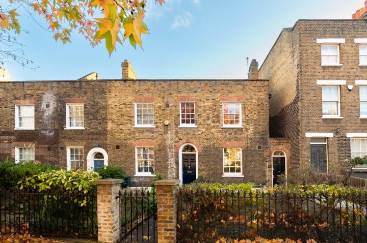 Two Bedroom House in Kennington