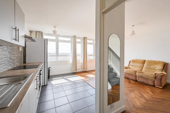 Kelson House, Stewart Street, London, E14