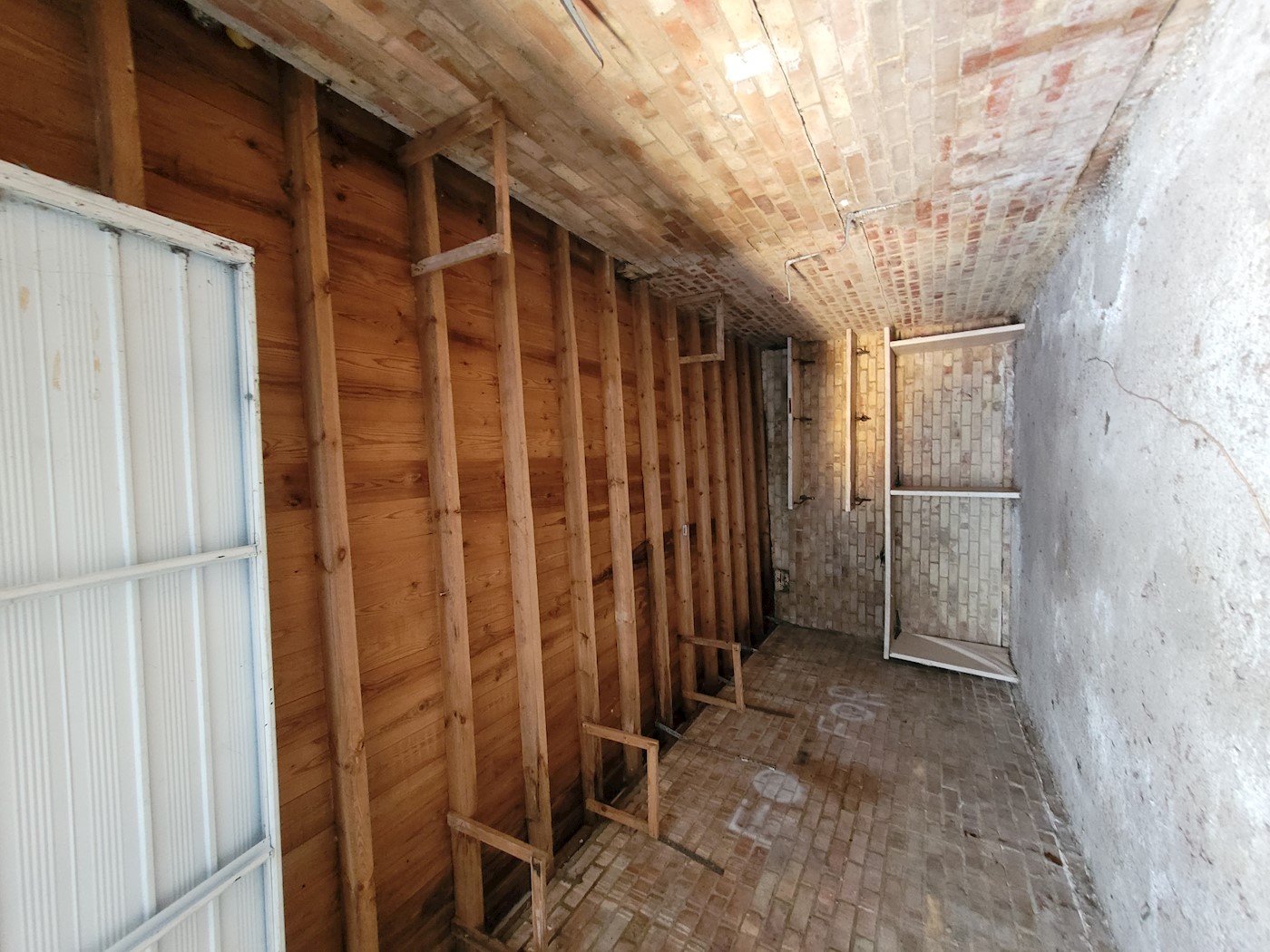 Garage at Connell Drive, Brighton, BN2 6RT