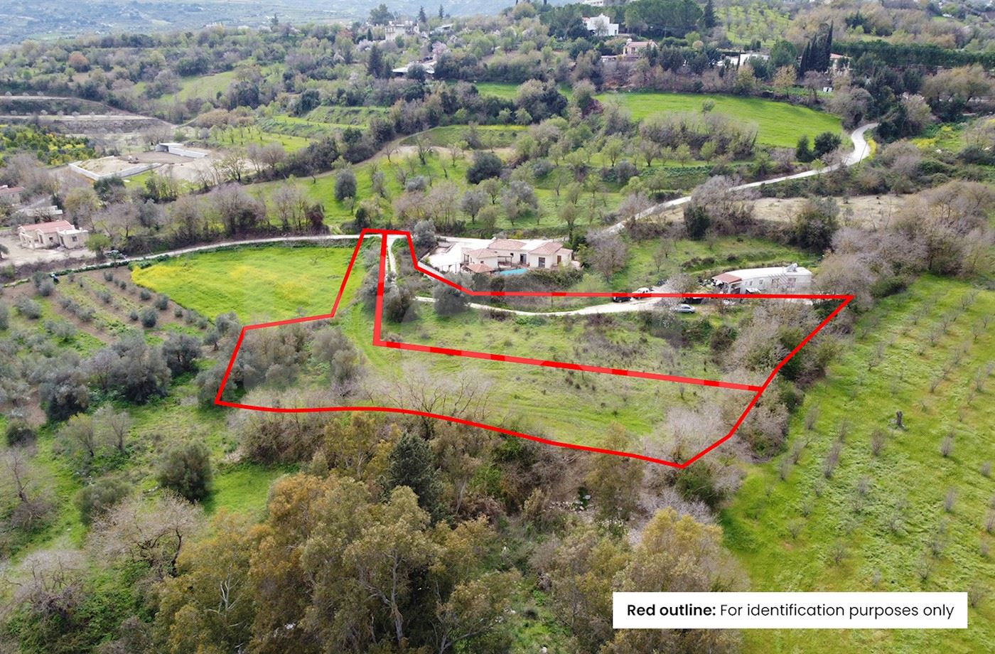 2 x Agricultural fields in Giolou, Paphos 1/3