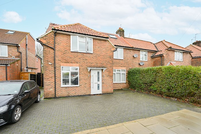 Saxon Drive, London, W3, United Kingdom
