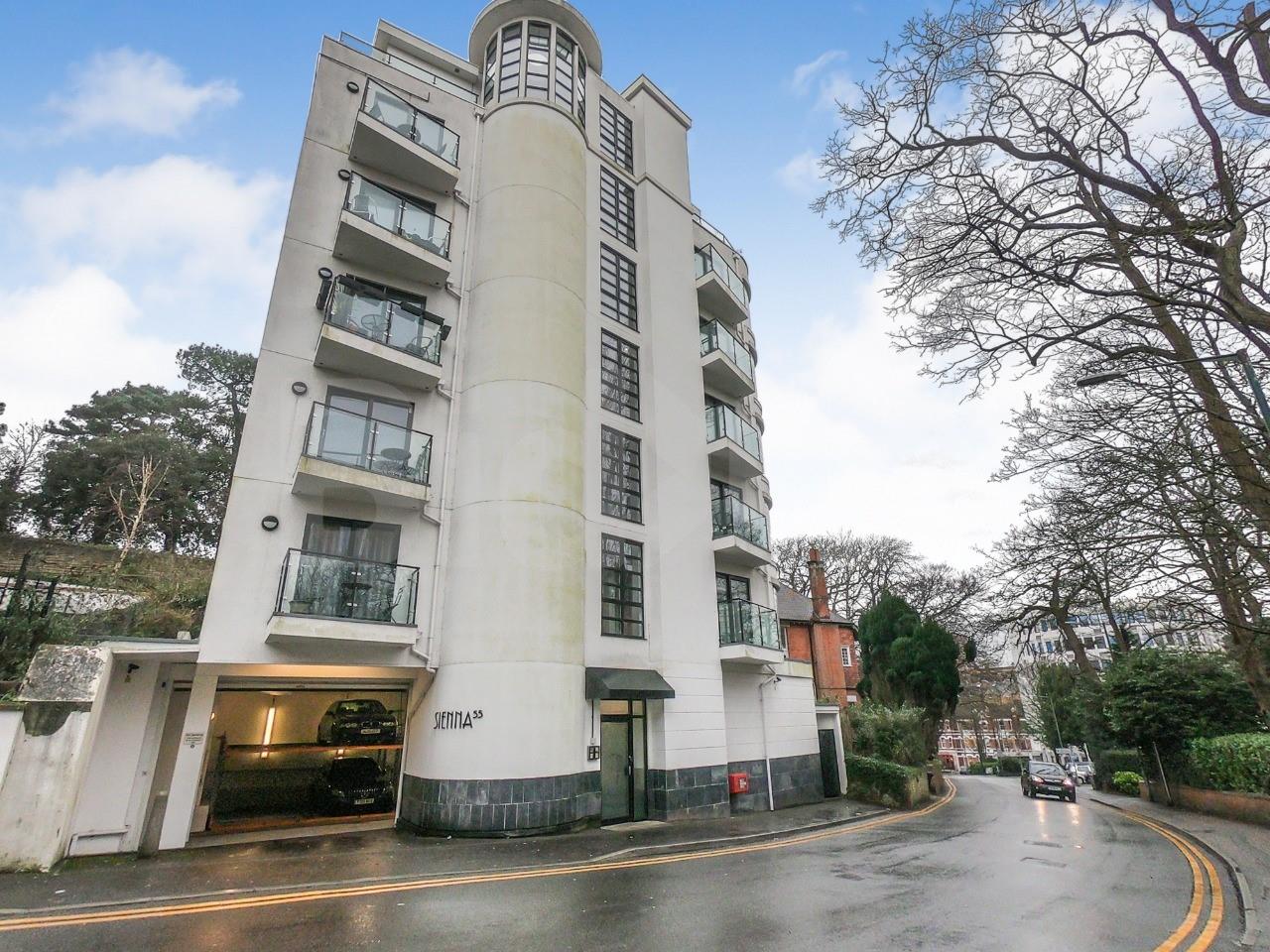 Flat 10 Sienna, 55 St. Peters Road, Bournemouth, BH1 2AG 1/7