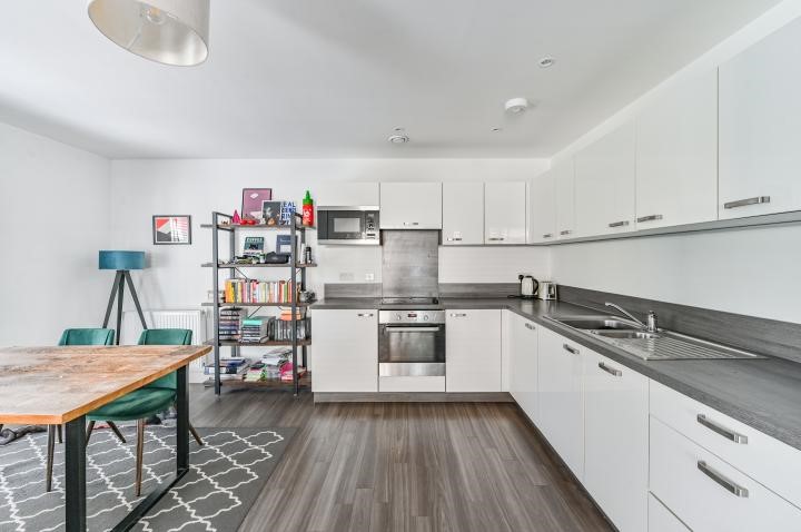 22 Westmead Court, Adenmore Road, London, SE6