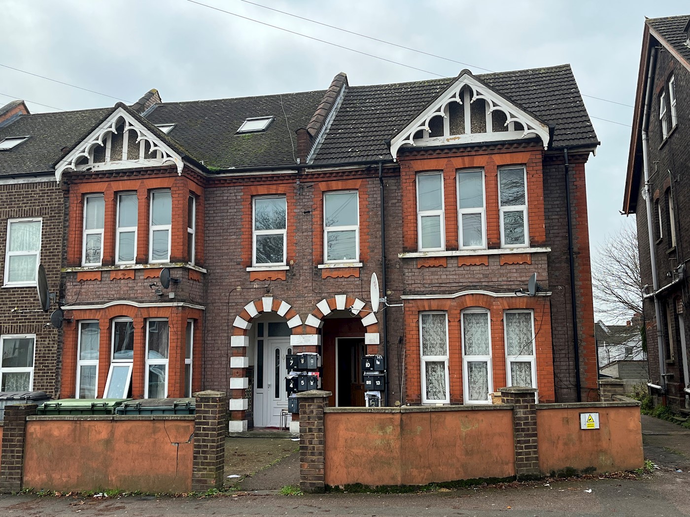 Flat 14, 23-25, Biscot Road, Luton, LU3 1AH 1/8