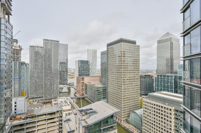 Flat 3006, Hampton Tower, 75 Marsh Wall, London, E14, United Kingdom