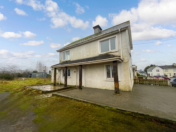 340 Coneyburrow, Lifford, Co. Donegal, Ireland