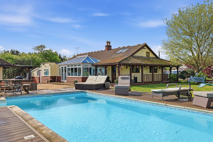 The Retreat, Oak Road, Crays Hill, Billericay, Reino Unido