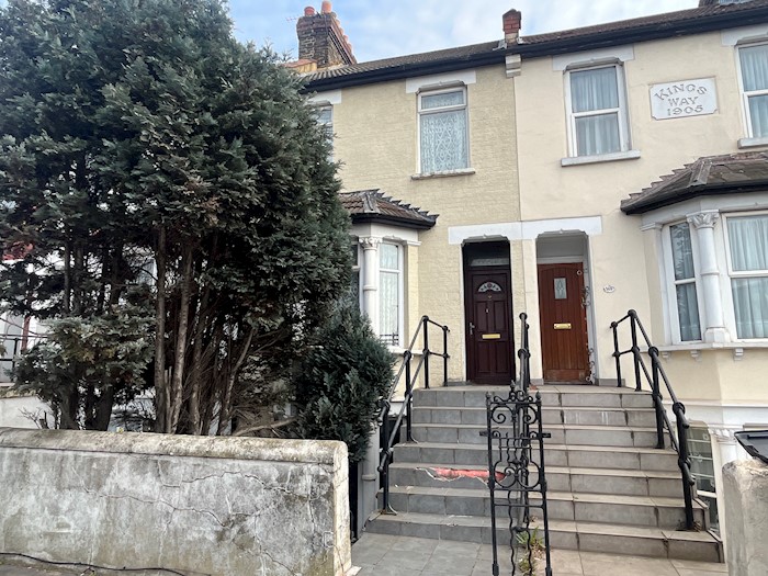 148 Whitehorse Road, Croydon CR0, United Kingdom