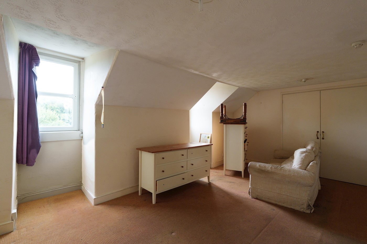 34 Newbridge Hill, Bath, BA1 3PU