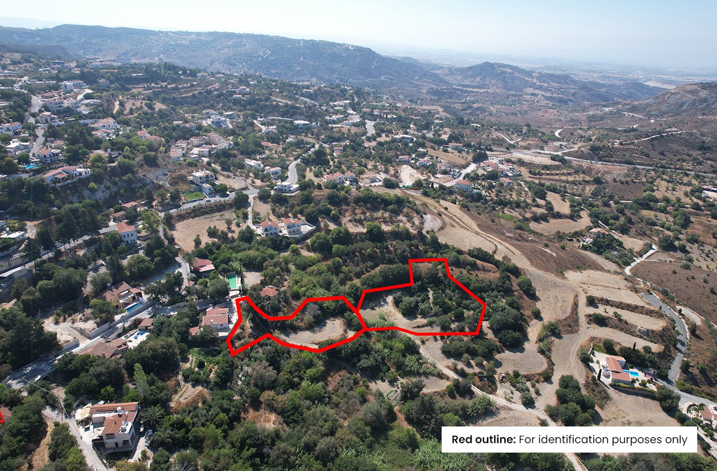 2 x Residential fields in Armou, Paphos 1/2