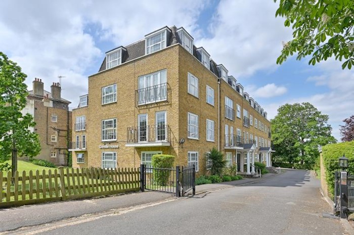 6 Greville House, Lower Road, Harrow, HA2, United Kingdom