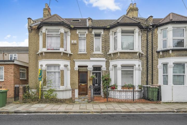 Chesterton Terrace, London, E13 1/20